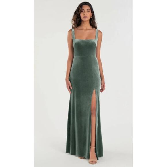 NEW JENNY YOO Mara Dress Dark Eucalyptus Stretch Velvet Bridesmaid Gown Size 10 - Picture 1 of 9